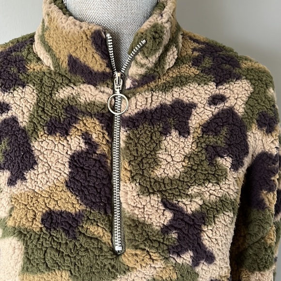 Lifestyle jacket - Picture 2 of 4